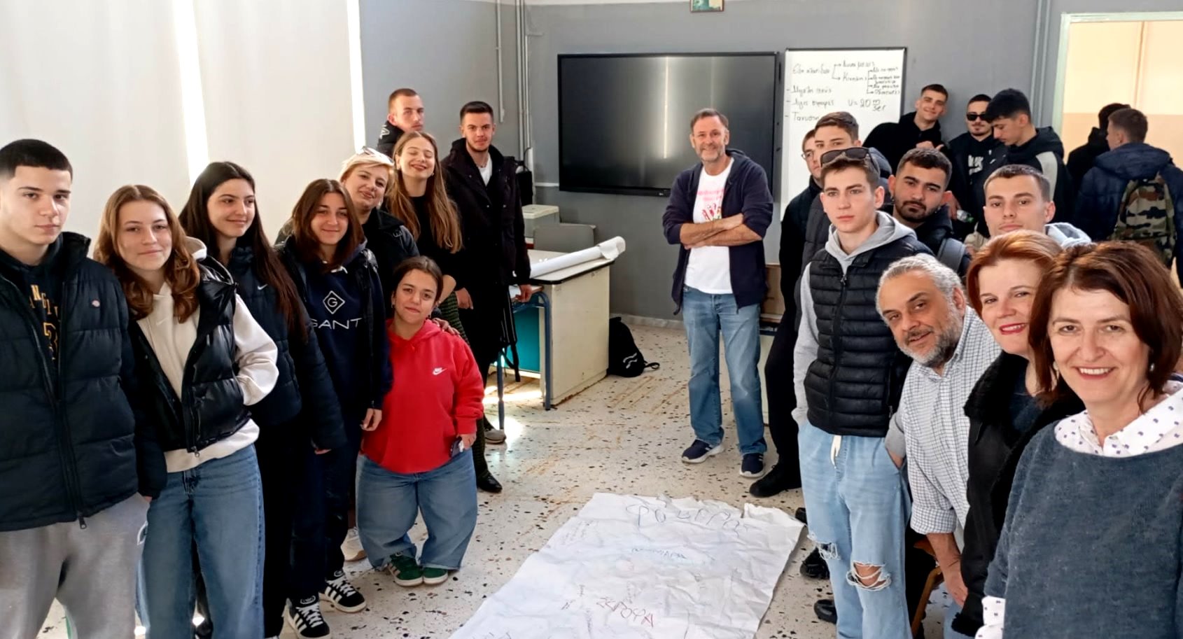 Το ΕΠΑΛ Τυρνάβου κατά της σχολικής βίας (stop bullying)