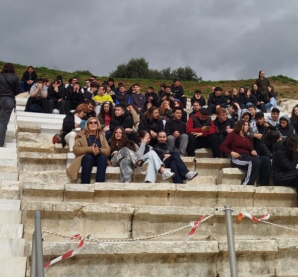 Το Γυμνάσιο Αμπελώνα στο 2ο Μαθητικό Φεστιβάλ Αρχαίου Θεάτρου «Εφήβων Δρώμενα 2026»