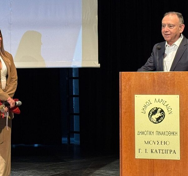 Στη Λαρισαϊκή Λέσχη για την Ημέρα της Γυναίκας ο Χρήστος Κέλλας