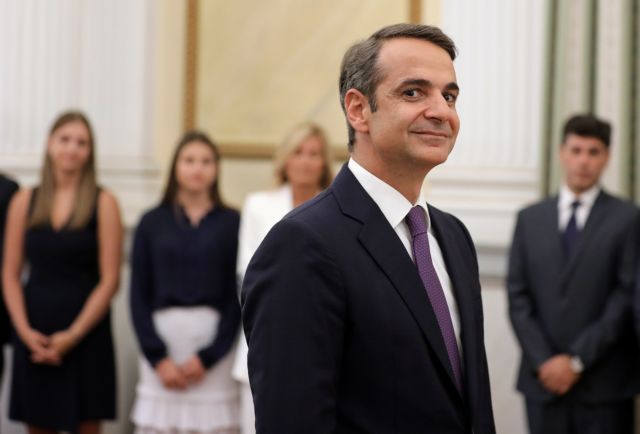 Η ελληνική κυβέρνηση πολεμά στο Ιράν, στο Αιγαίο έχει ένα θέμα να αντιδράσει!