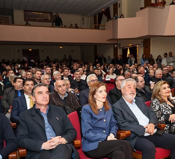 Η Περιφέρεια τίμησε τους Θεσσαλούς ολυμπιονίκες και παραολυμπιονίκες