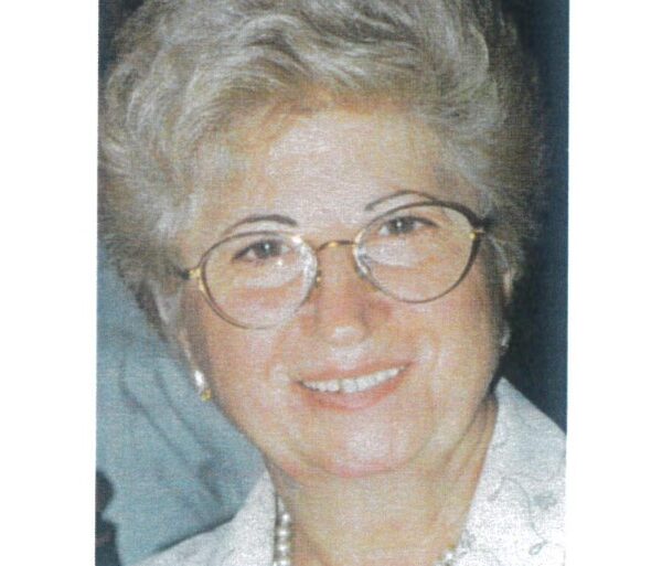 Αύριο Δευτέρα στη Λάρισα η κηδεία τη Θεολογίας Παπαδούλη