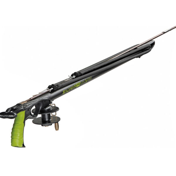 Βγήκε ψαροντούφεκο σε καβγά στη Λάρισα!