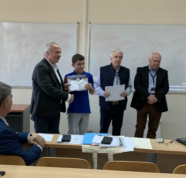 Στον «Αρίσταρχο» διακρίθηκε μαθητής του Προτύπου Γυμνασίου Λάρισας