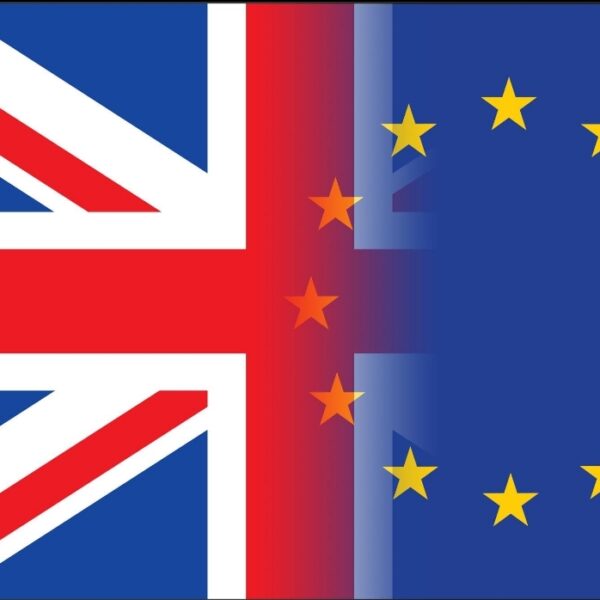 Βρετανία: Ανοίγει ξανά η συζήτηση για επιστροφή στην ΕΕ μετά το Brexit