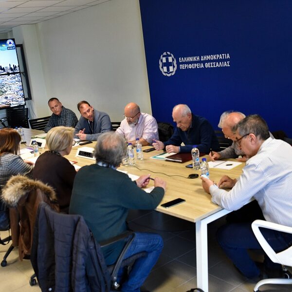 Συνάντηση του Περιφερειάρχη με τη Διοίκηση του ΟΔΥΘ