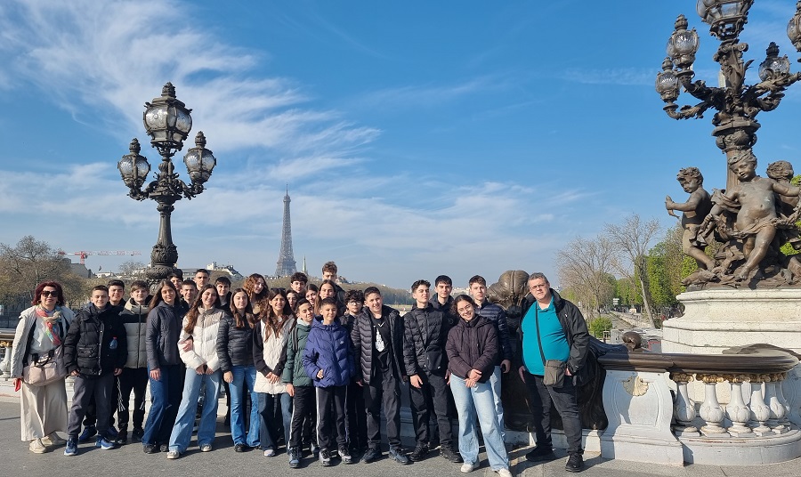 Στη Νορμανδία μαθητές του Πρότυπου Γυμνασίου Λάρισας