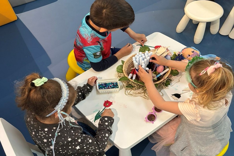 Happy Family Weekends στο Fashion City Outlet: Η άνοιξη συνεχίζεται με χρώμα και δημιουργία