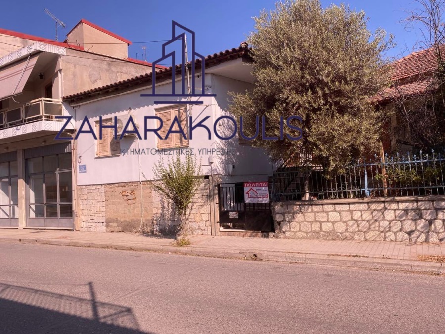 Ενοικιάζεται μονοκατοικία στον Τύρναβο