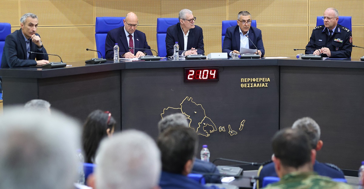 Ευρεία σύσκεψη παρουσία του υπουργού Ε. Τουρνά για την προετοιμασία της αντιπυρικής περιόδου στην Περιφέρεια Θεσσαλίας