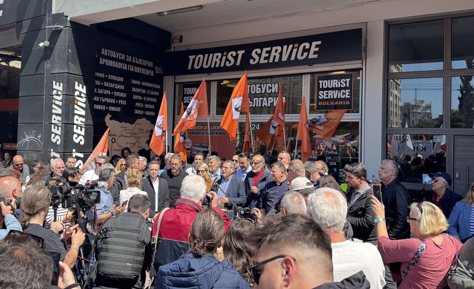 Στην απεργιακή κινητοποίηση των εργαζομένων στους ΟΤΑ στην Αθήνα ο Στέλιος Τσικριτσής