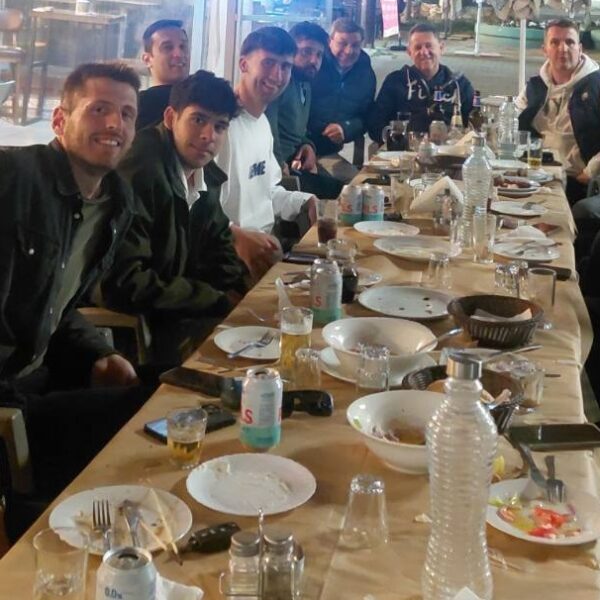 Σε οικογενειακό κλίμα ολοκληρώθηκε μία όμορφη χρονιά για την ομάδα μπάσκετ του Γ.Σ. Αμπελώνα