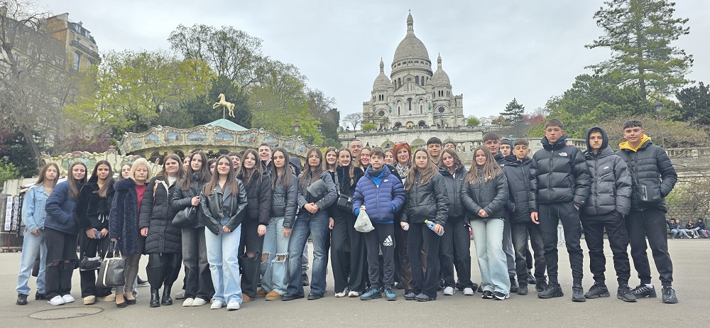 Σε Βρυξέλλες – Μπριζ – Παρίσι μαθητές του Γυμνασίου Αμπελώνα