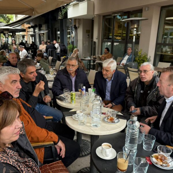 Βασίλης Κόκκαλης: Προχειρότητα και ελλείψεις στο προσωρινό Κέντρο Υγείας Φαρσάλων