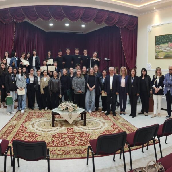 Πρωτότυπα θεατρικά και μουσικοχορευτικά δρώμενα στην Ελασσόνα για το 6ο Πανελλήνιο Μαθητικό Μαθηματικό Φεστιβάλ