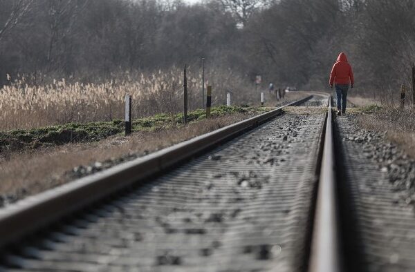 BBC: Τι συμβαίνει στα χερσαία σύνορα Ελλάδας-Τουρκίας; – Μασκοφόροι, κυβερνητική αμηχανία και ένα γραπτό ερώτημα