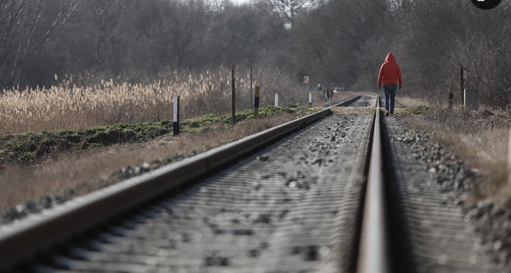 BBC: Τι συμβαίνει στα χερσαία σύνορα Ελλάδας-Τουρκίας; – Μασκοφόροι, κυβερνητική αμηχανία και ένα γραπτό ερώτημα