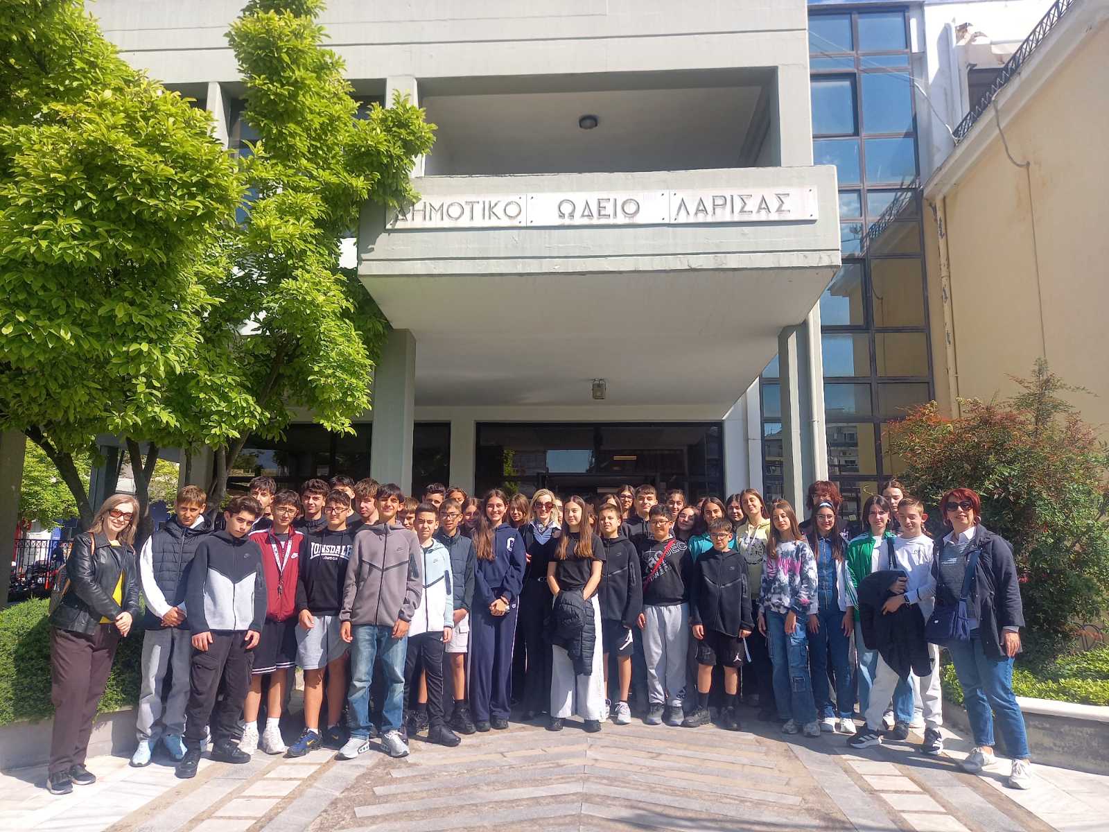 Μαθητές του Προτύπου Γυμνασίου Λάρισας σε μουσικοθεατρική εμπειρία στο Δημοτικό Ωδείο