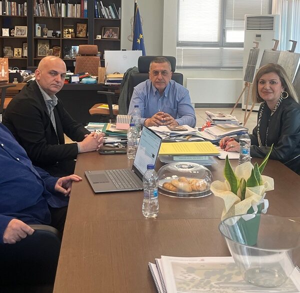 Θεσσαλία και Γαλλία ανοίγουν δίαυλο συνεργασίας σε τυροκομία και οίνο