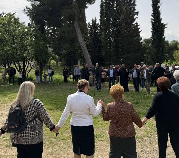 Χόρεψαν τον «τρανό χορό» στον Προφήτη Ηλία Τυρνάβου οι Αβδελλιώτες