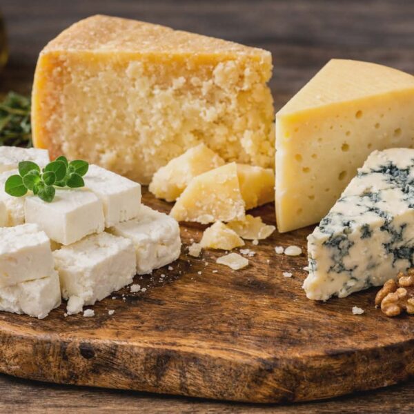 Η φέτα στο επίκεντρο εμπορικής σύγκρουσης ΗΠΑ – Ευρώπης