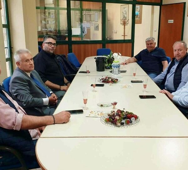 Επίσκεψη της Δ.Ε.Ε.Π. Ν.Δ. Λάρισας στο ιστορικό Οινοποιείο Τυρνάβου