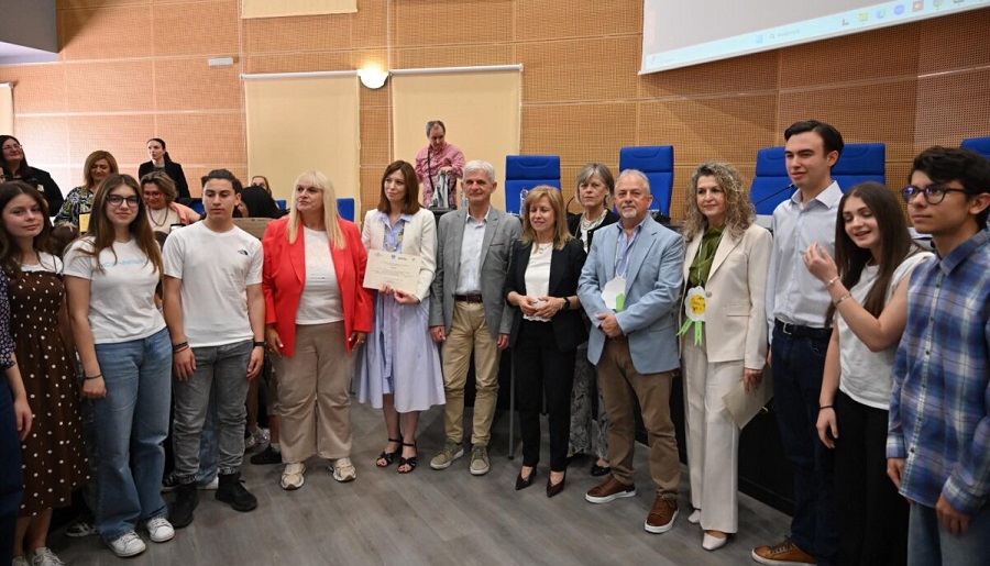 «Το δικαστήριο των δικαιωμάτων του παιδιού» το έργο-video των μαθητών του Προτύπου ΓΕΛ Λάρισας