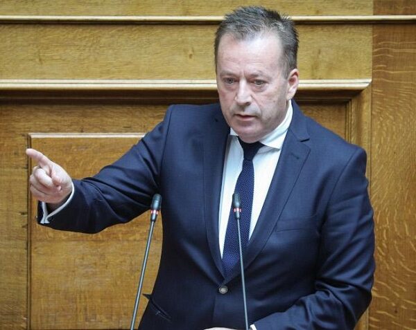 Β. Κόκκαλης: Εργασιακός μεσαίωνας στις δημόσιες δομές υγείας με συμβάσεις έργου