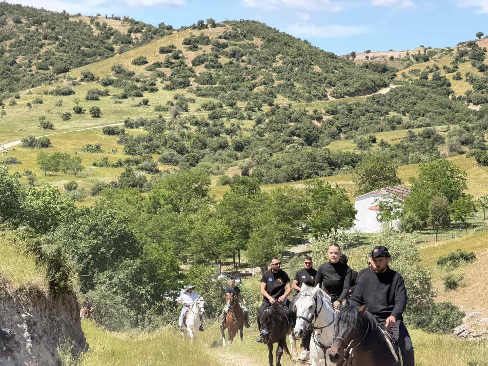 Πετυχημένη ιππική συνάντηση στο Μπογιατζή – Ροδιάς