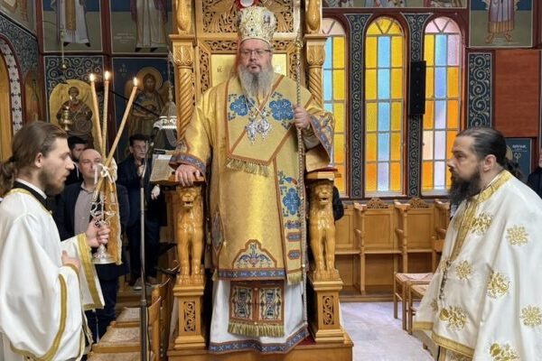 Κυριακή του Παραλύτου στον Ιερό Ναό Αγίων Κωνσταντίνου και Ελένης Αμπελώνα