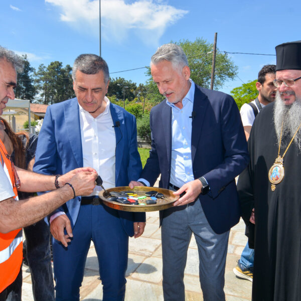 Δωρεά 12 οχημάτων από την Εθνική Ασφαλιστική στην Περιφέρεια Θεσσαλίας