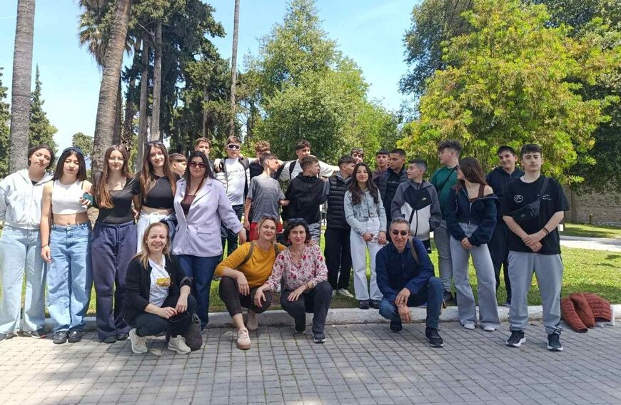 Τριήμερη εκδρομή για τους μαθητές των Γυμνασίων Καρυάς και Ευυδρίου