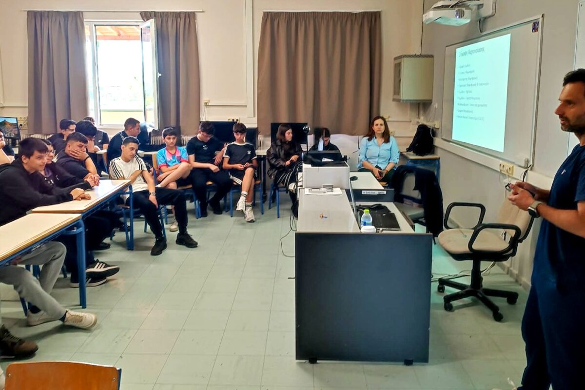 ΕΠΑΛ Τυρνάβου: Η επιστήμη της Πληροφορικής και της Βιοπληροφορικής