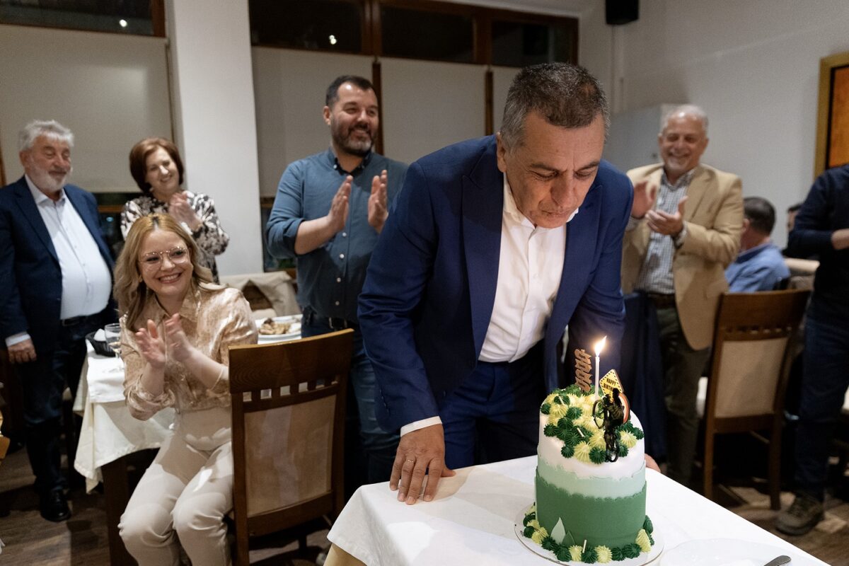 Ο περιφερειάρχης γιόρτασε τα γενέθλιά του