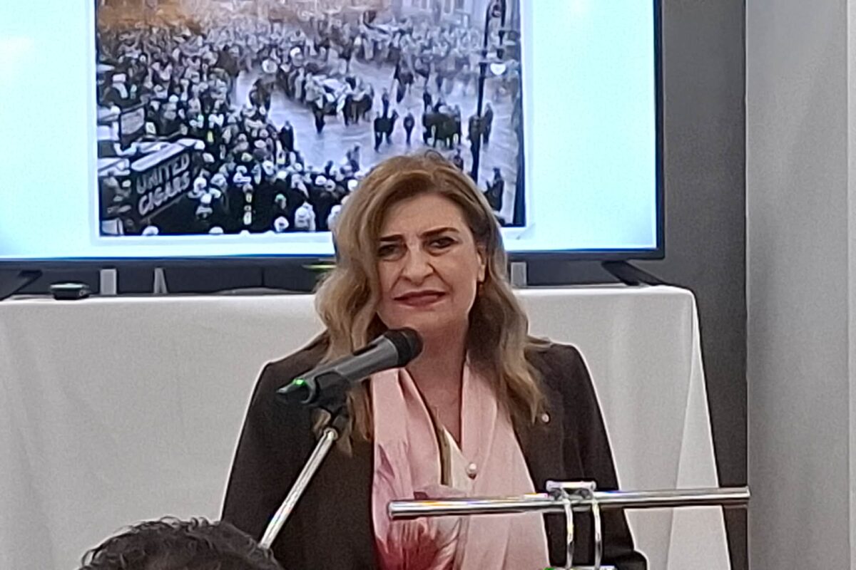 Ευ. Λιακούλη: «Η γλώσσα, είναι η μεγάλη ανάγκη των απόδημων Ελλήνων »