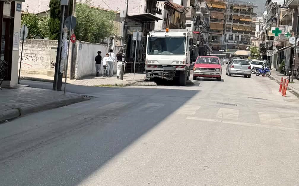 Αμεση η επέμβαση του δήμου για την αφόρητη δυσοσμία – Αναζητείται ο οδηγός του βυτιοφόρου