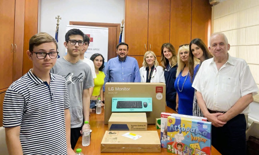 Δωρεά του Προτύπου ΓΕΛ Λάρισας στην Παιδιατρική του Γενικού Νοσοκομείου