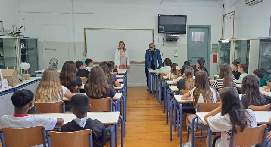 Το 1ο Δ.Σ. Τυρνάβου στο 1ο Γυμνάσιο Τυρνάβου: Ένα βήμα προς τη νέα σχολική βαθμίδα