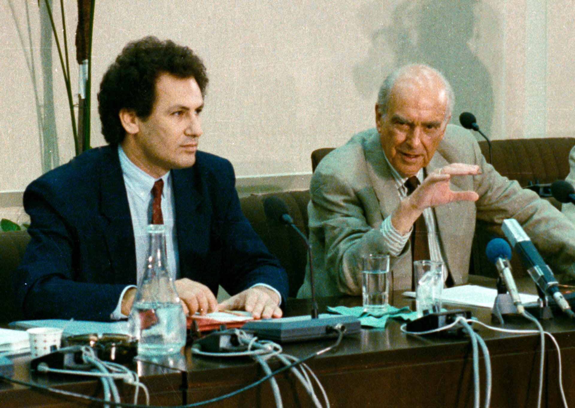 Ανδρέας Παπανδρέου: «Ένας Μεγάλος Απών με διαρκή Παρουσία Παντού»