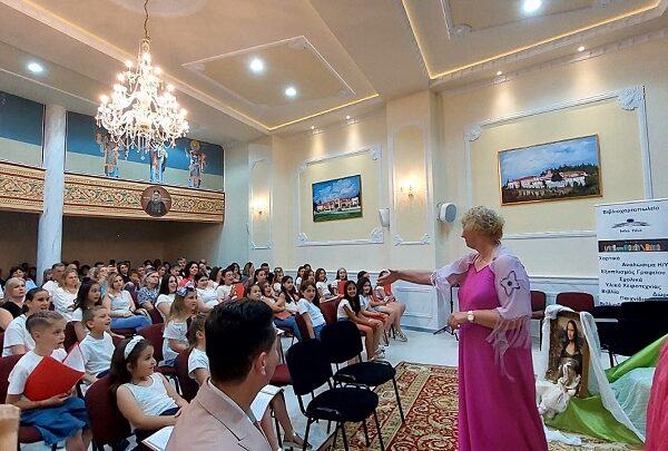 Με μουσικό χρώμα από την Παιδική Χορωδία Δήμου Ελασσόνας η παρουσίαση του βιβλίου «Η Φανή χωρίς φωνή»