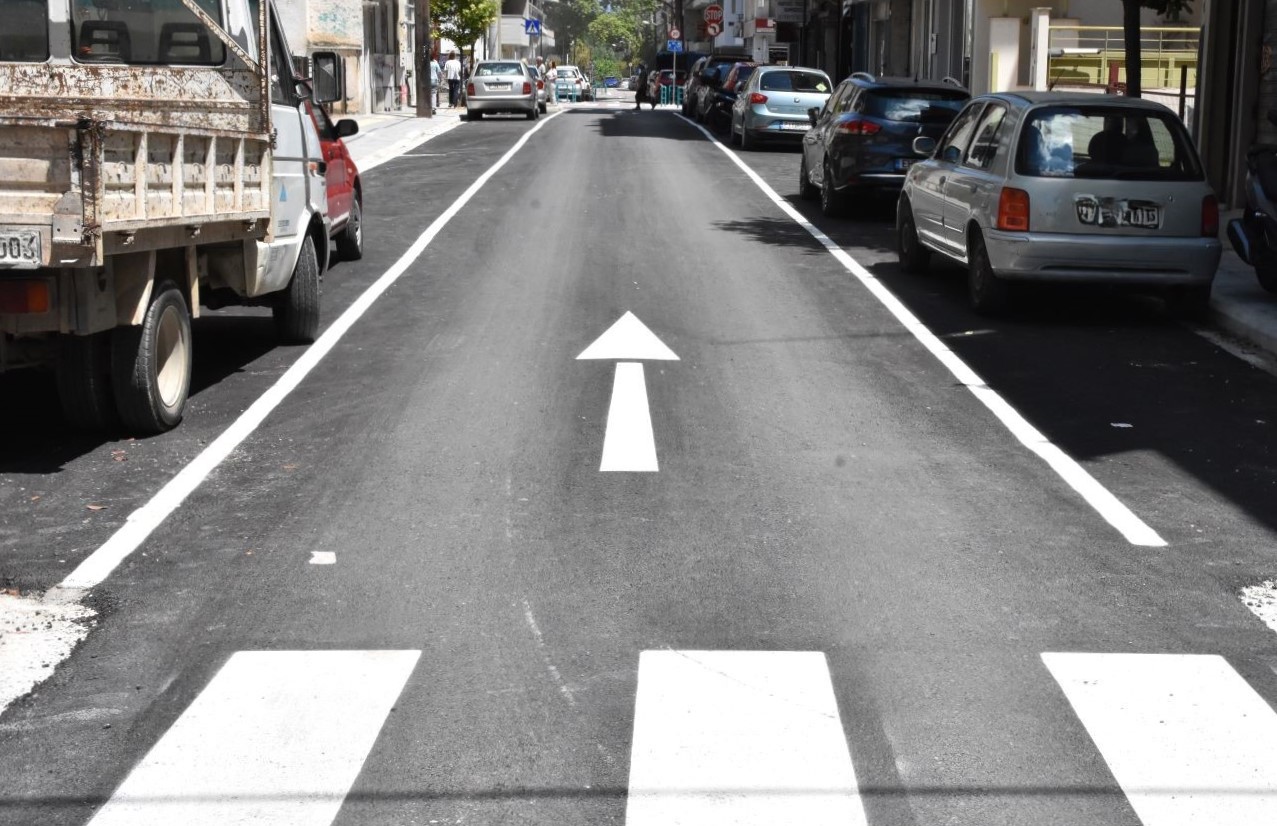 Δήμος Λαρισαίων: Πλήρως ανακατασκευασμένη στην κυκλοφορία η οδός Ταγμ.Βελισσαρίου