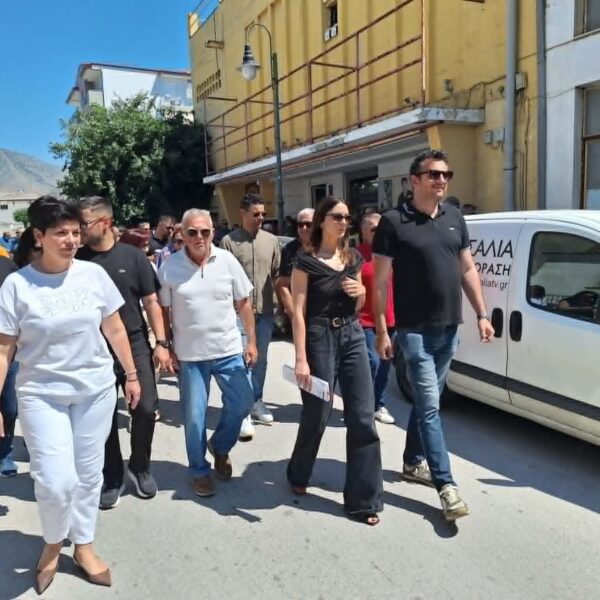 Τύρναβος: Ηχηρό όχι στο λουκέτο των ΕΛΤΑ και βολές Τσικριτσή σε τρολ του διαδικτύου