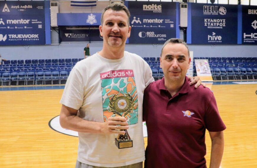 Τιμητική διάκριση για τον προπονητή του Γ.Σ. Αμπελώνα Χάρη Φόρο