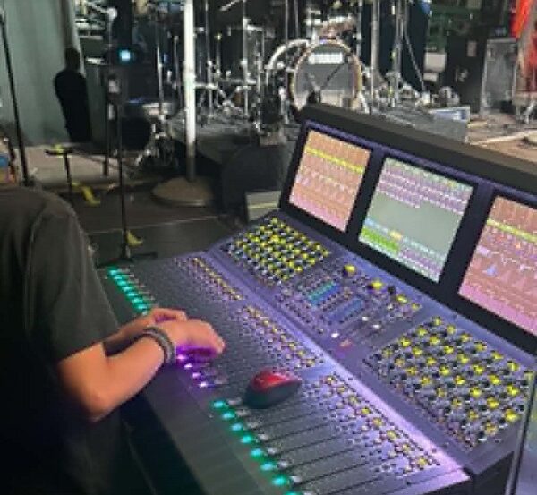 Η συνεργασία AMP και Seretidis pro sound systems έφερε θεαματικά αποτελέσματα στο Φεστιβάλ Πηνειού