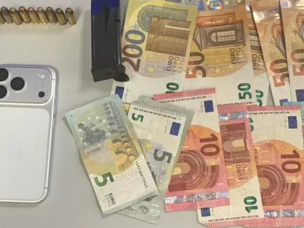 Λάρισα: Μία ακόμη σύλληψη για απάτες και εκβιάσεις (φωτο – βίντεο)