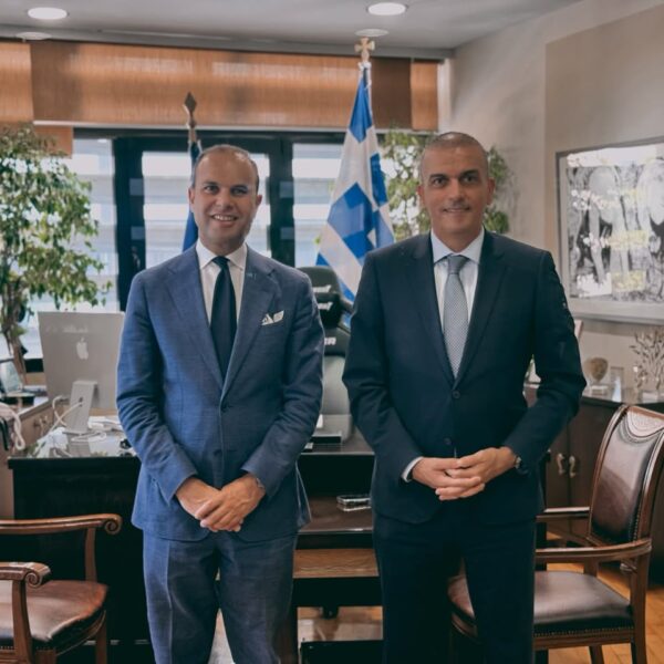 Συνάντηση του νέου ιδιοκτήτη της ΠΑΕ ΑΕΛ, με τον Δήμαρχο Λαρισαίων