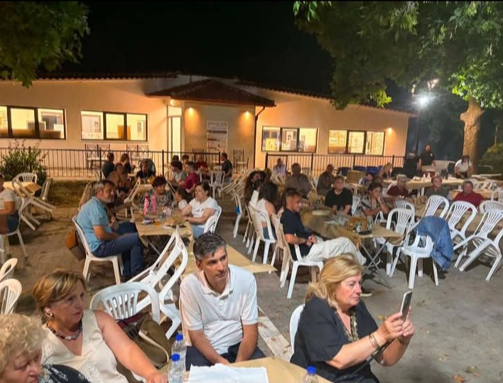 Με επιτυχία η πολιτιστική βραδιά «Πανόραμα του Δώτιου Πεδίου» στην Ανάβρα