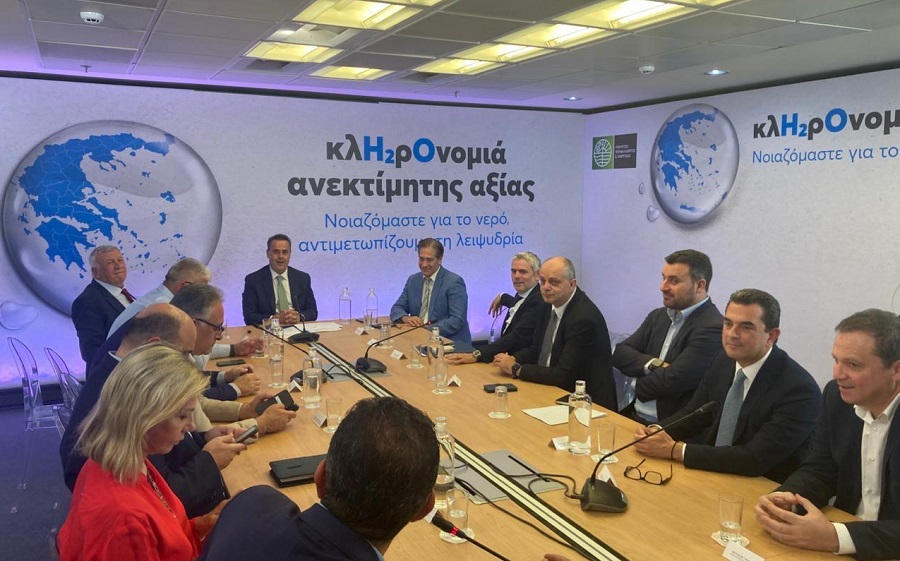 Χρ. Καπετάνος σε Στ. Παπασταύρου: Το νερό απαιτεί συνεννόηση-Σημαντικό το έργο ύδρευσης στον δήμο Κιλελέρ