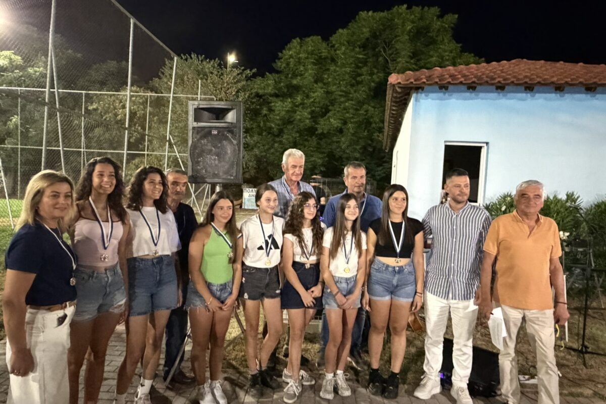 Με βράβευση, κληρώσεις και μουσική ξεκίνησε ο Αθλητικός Μήνας στον Τύρναβο