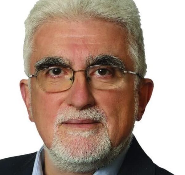 Στη Βουλή ο Ελασσονίτης Γιάννης Καριπίδης